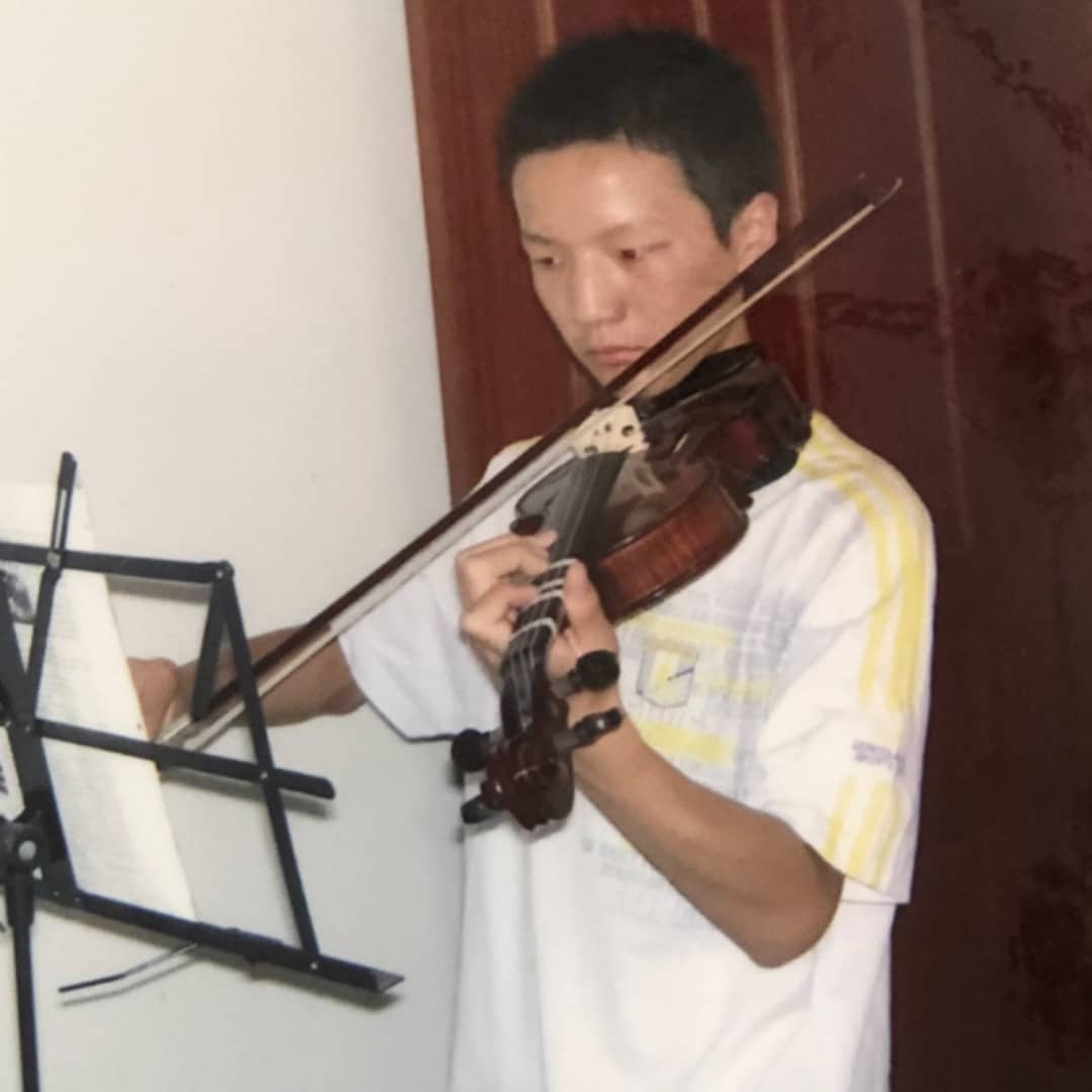 高耳机